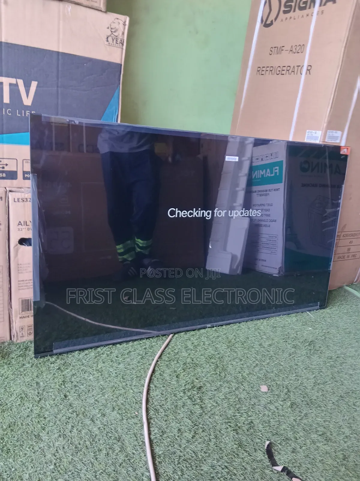 Home Happiness Comes With TCL Digital Tv