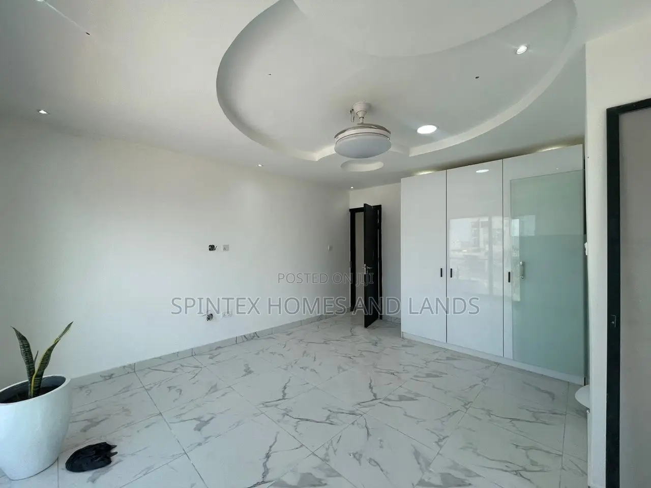 2bdrm Apartment in Lashibi, Spintex for rent