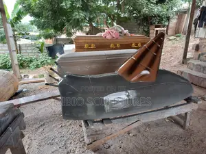 Ebony Snail Casket