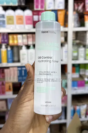 Face Facts Ceramide Oil Control Hydrating Toner 200ml