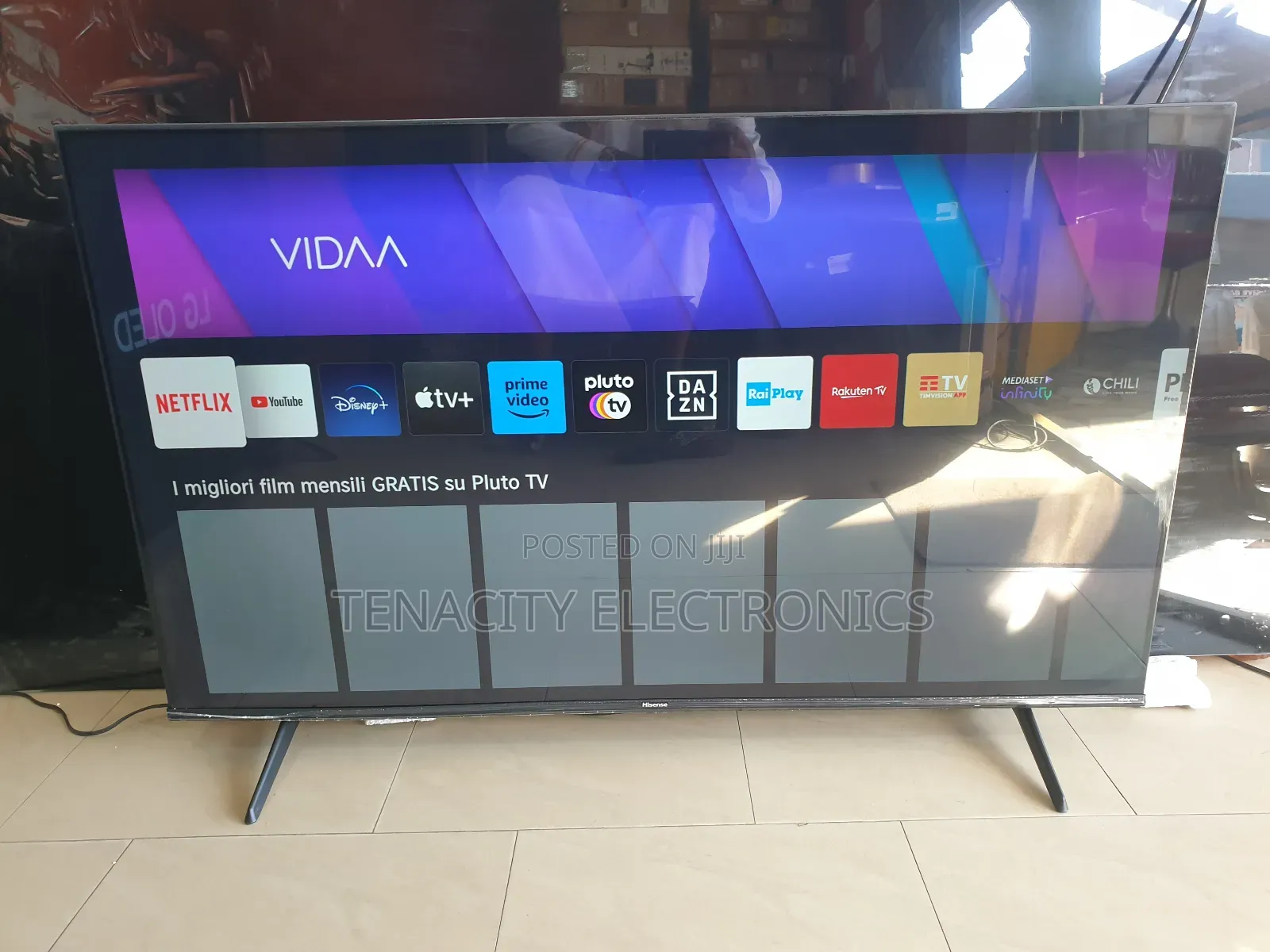 Qled 50"Hisense Uhd Hdr Edgeless Smart Satellite Tv