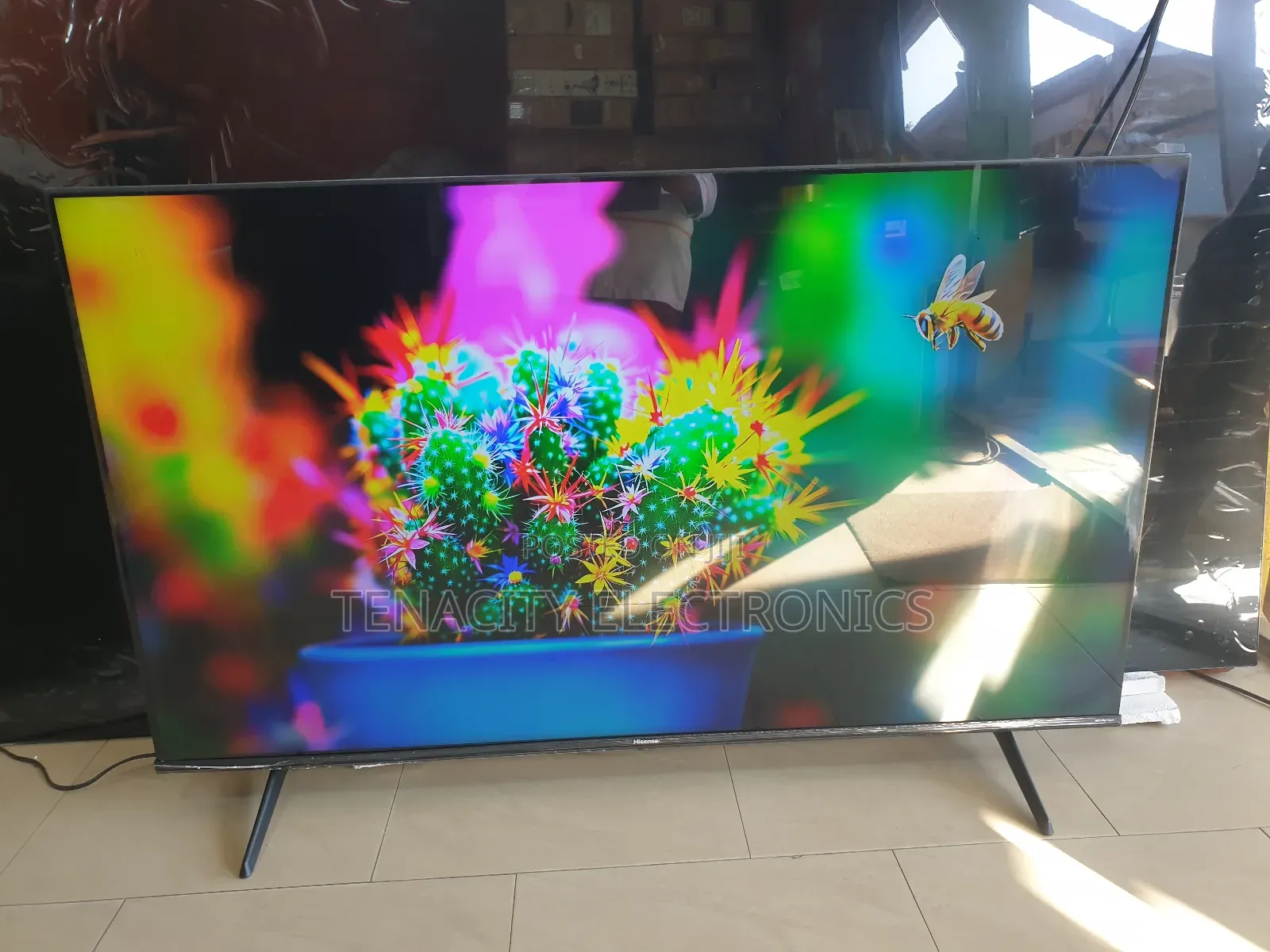 Qled 50"Hisense Uhd Hdr Edgeless Smart Satellite Tv