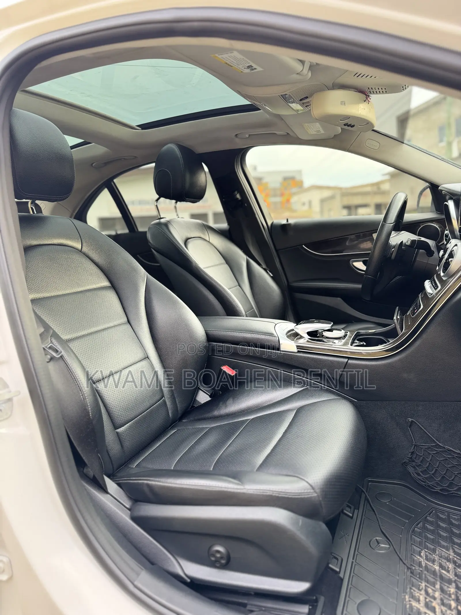 Mercedes-Benz C300 Sport 4Matic Sedan AWD (2.0L 4cyll 7A) 2016 White