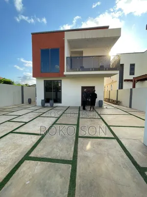 4bdrm Duplex in Dr Roko, Adenta for rent