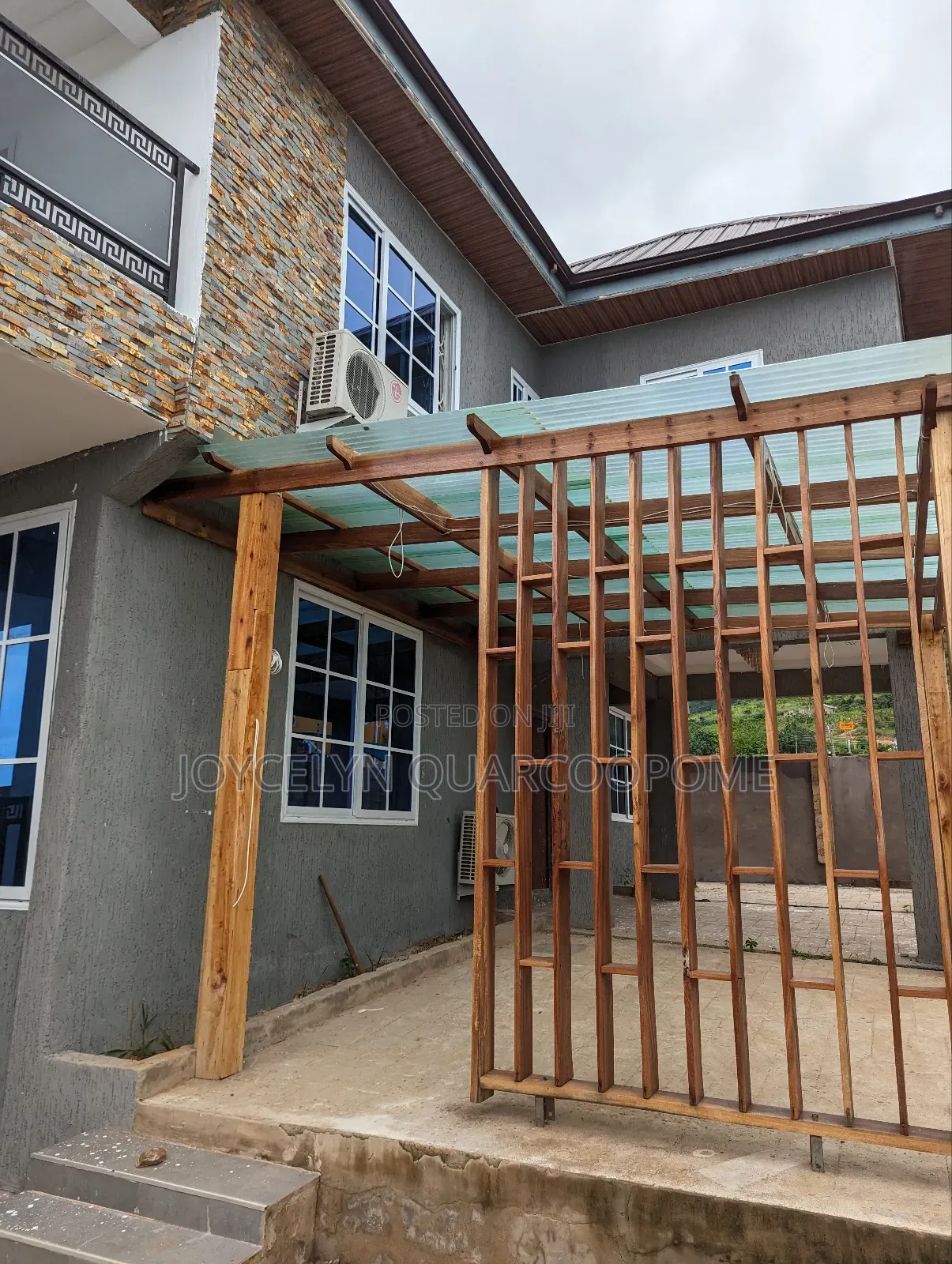 5bdrm Mansion in Dodowa for rent