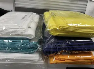 Quality Large Towels (White Colored)