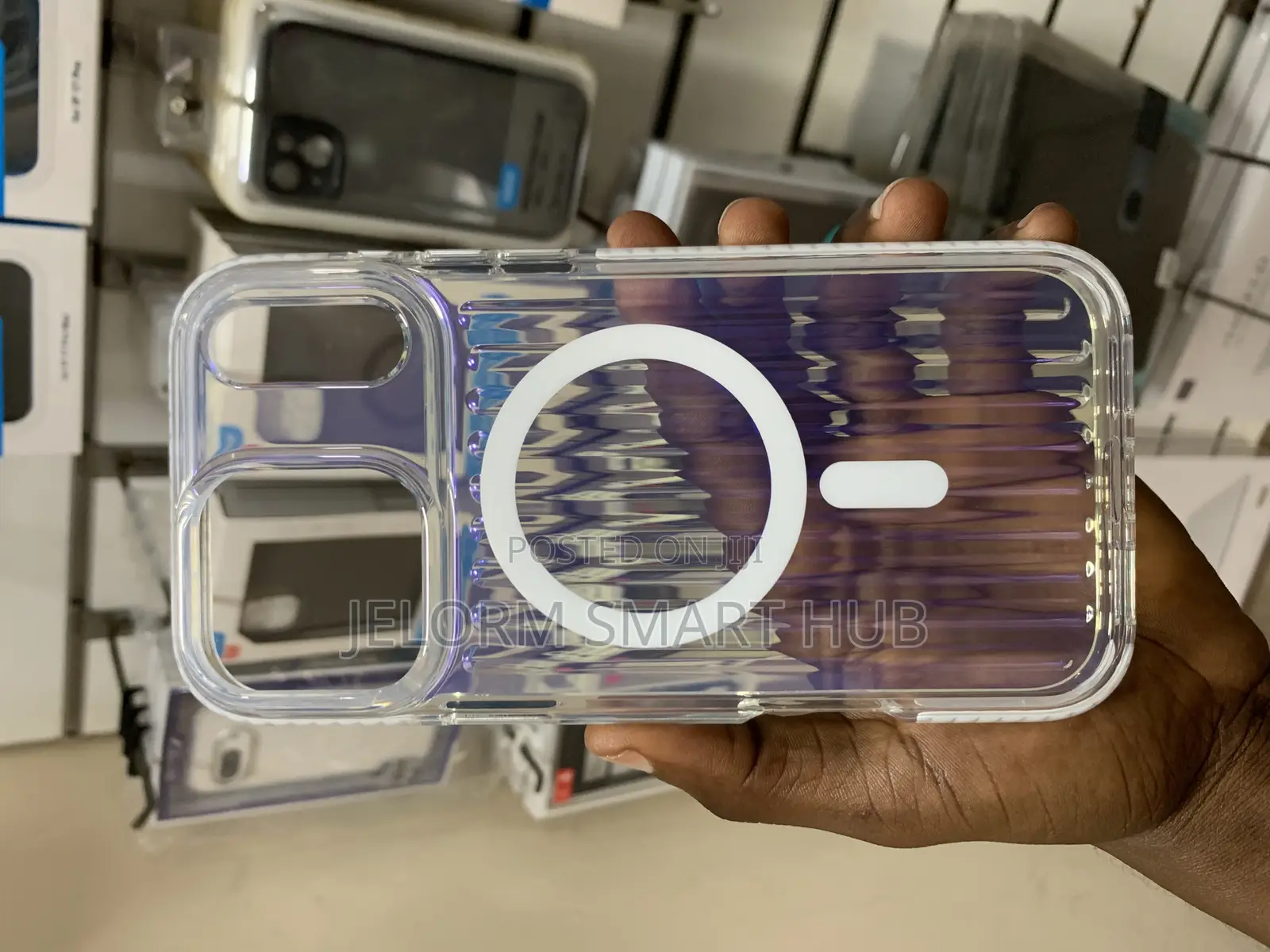 iPhone 17 Pro Max Iridescent Case