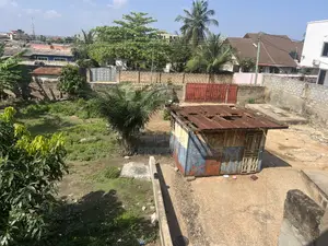 6bdrm House in Lashibi, Accra Metropolitan for sale
