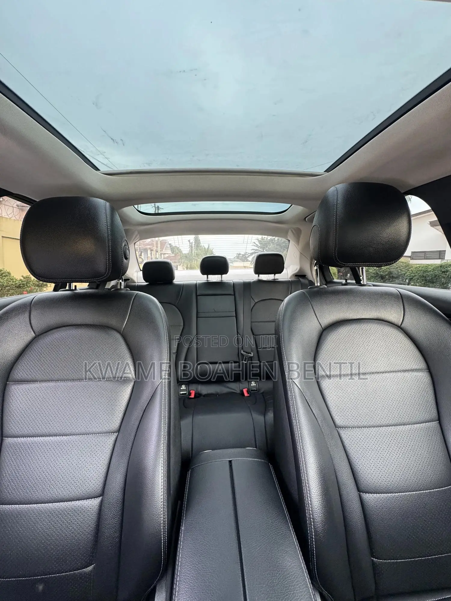 Mercedes-Benz C300 Sport 4Matic Sedan AWD (2.0L 4cyll 7A) 2016 White