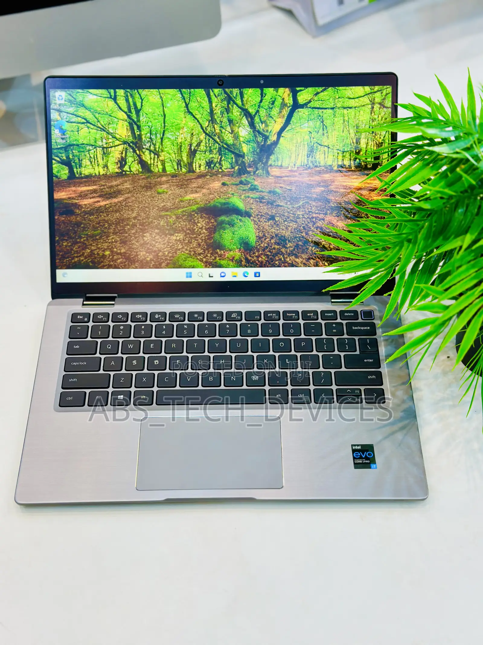Laptop Dell Latitude 7420 32GB Intel Core i7 SSD 512GB