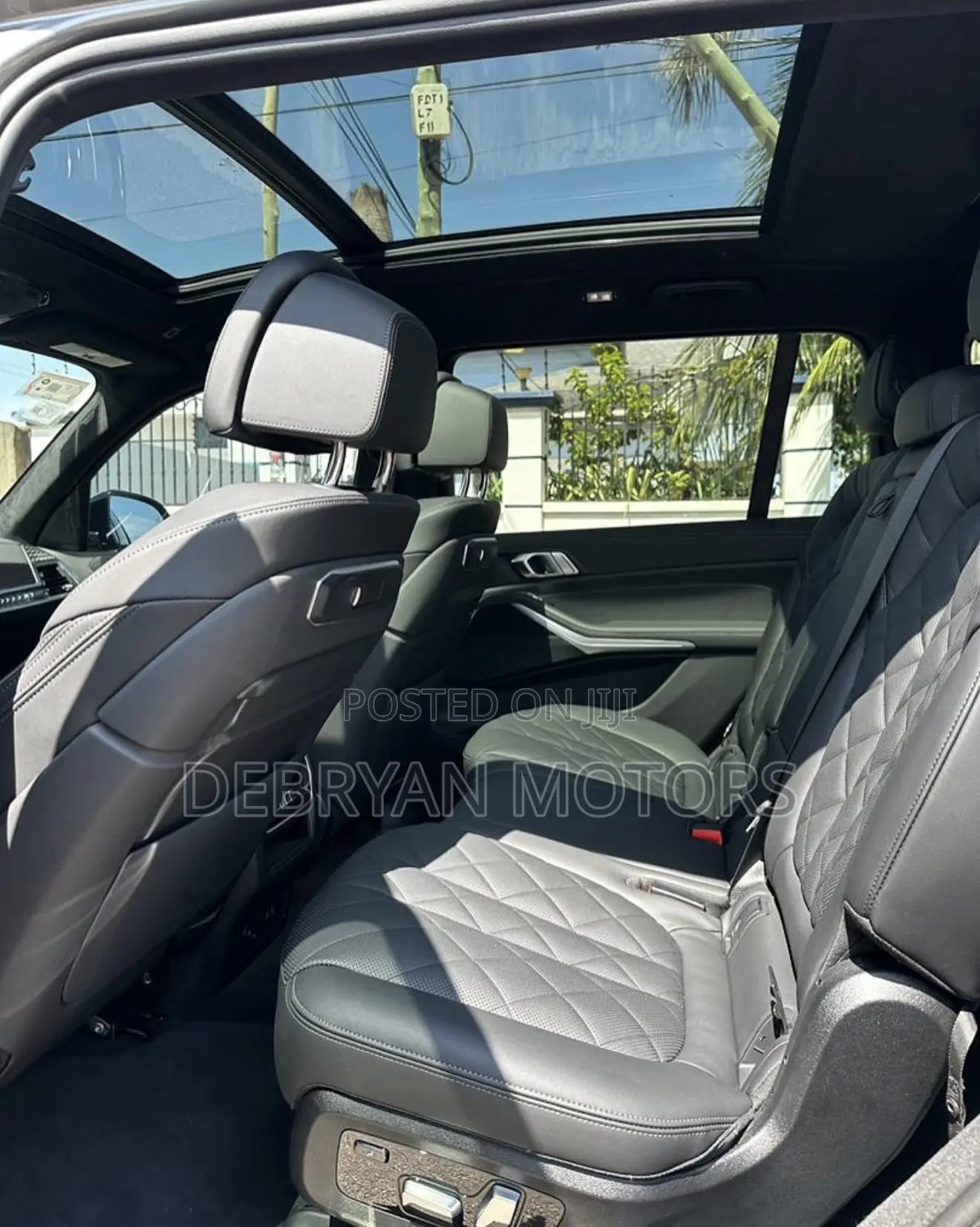 BMW X7 xDrive40i Sports Activity Vehicle 2025 Silver