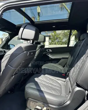 BMW X7 xDrive40i Sports Activity Vehicle 2025 Silver