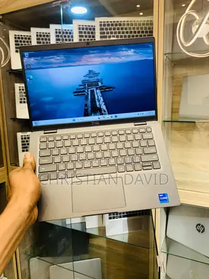 Laptop Dell Latitude 7330 32GB Intel Core i7 SSD 512GB