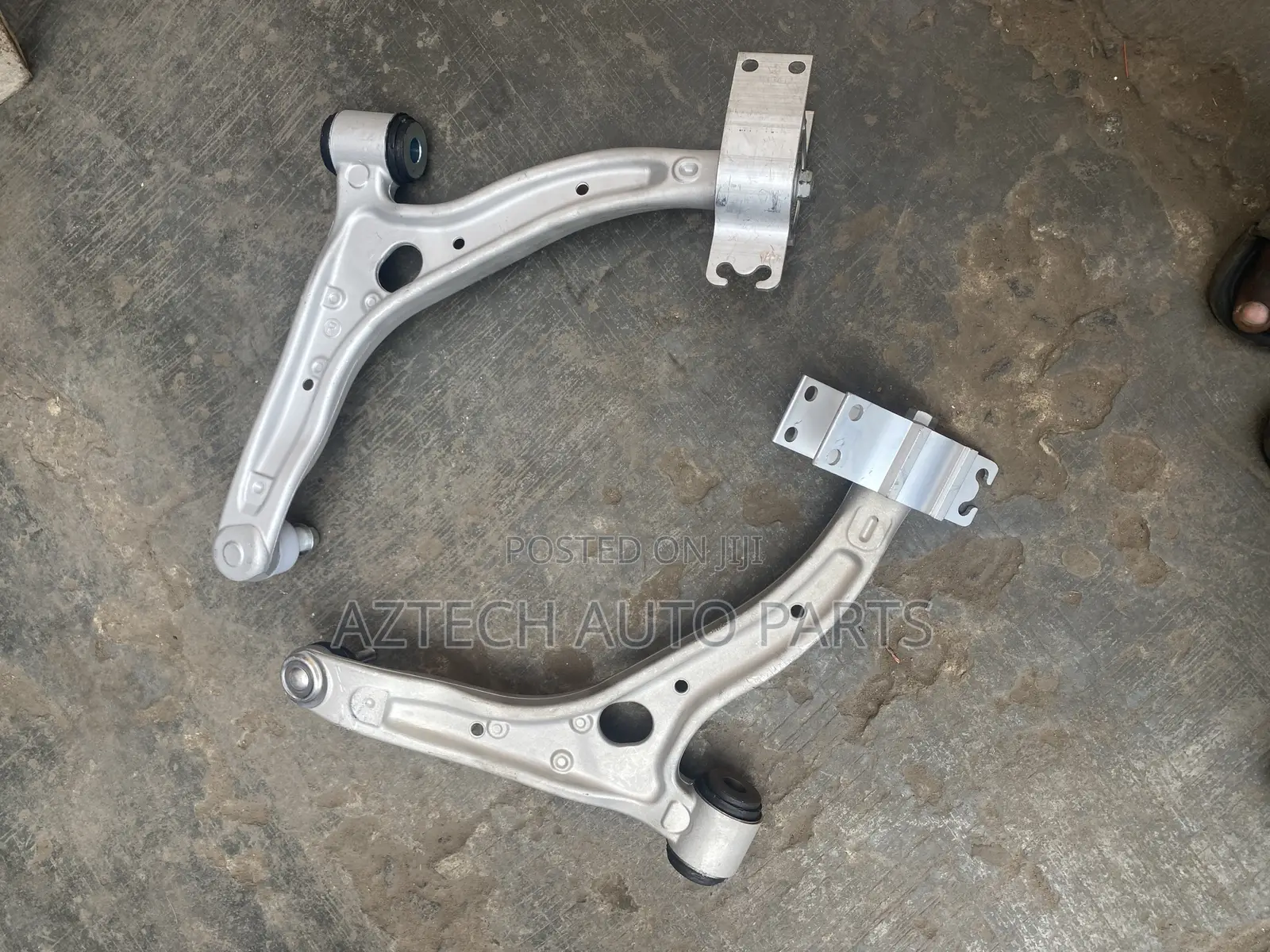 Mercedes-Benz GLC 350 Lower Control Arm
