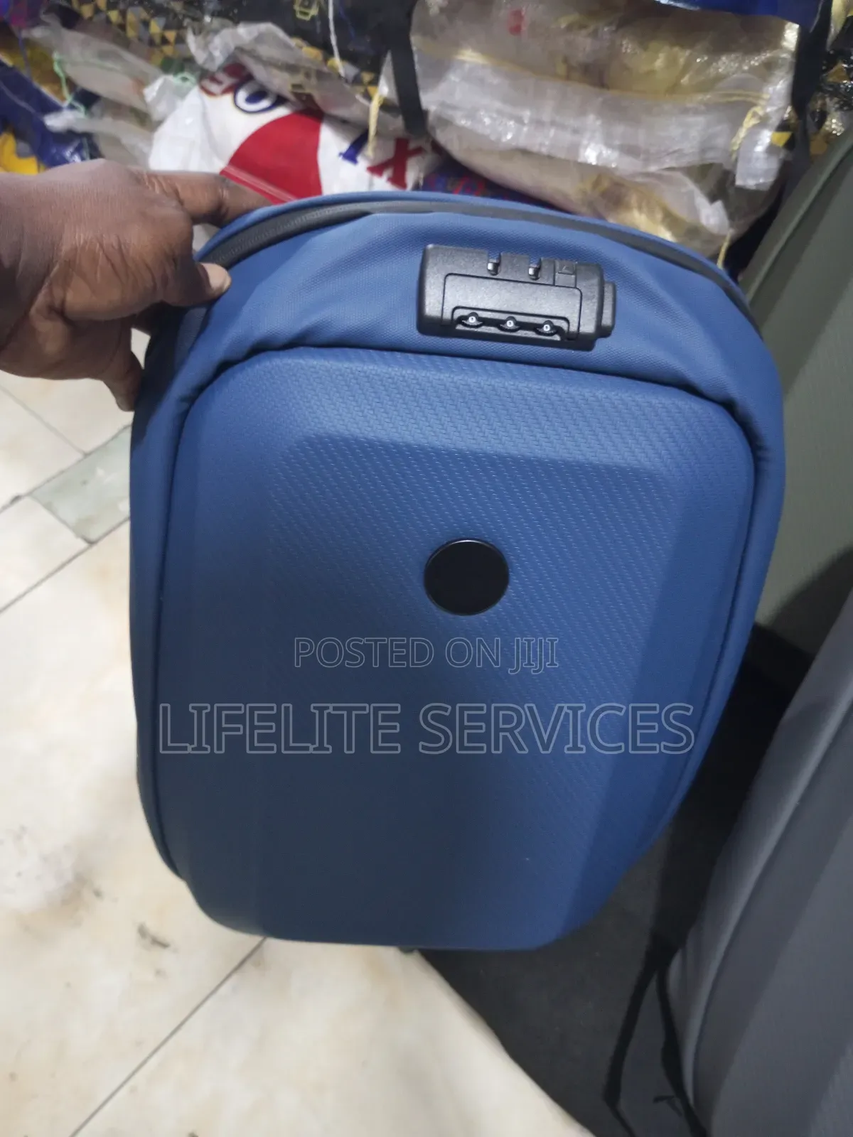 Sleek Laptop Bag With Anti Theft Design