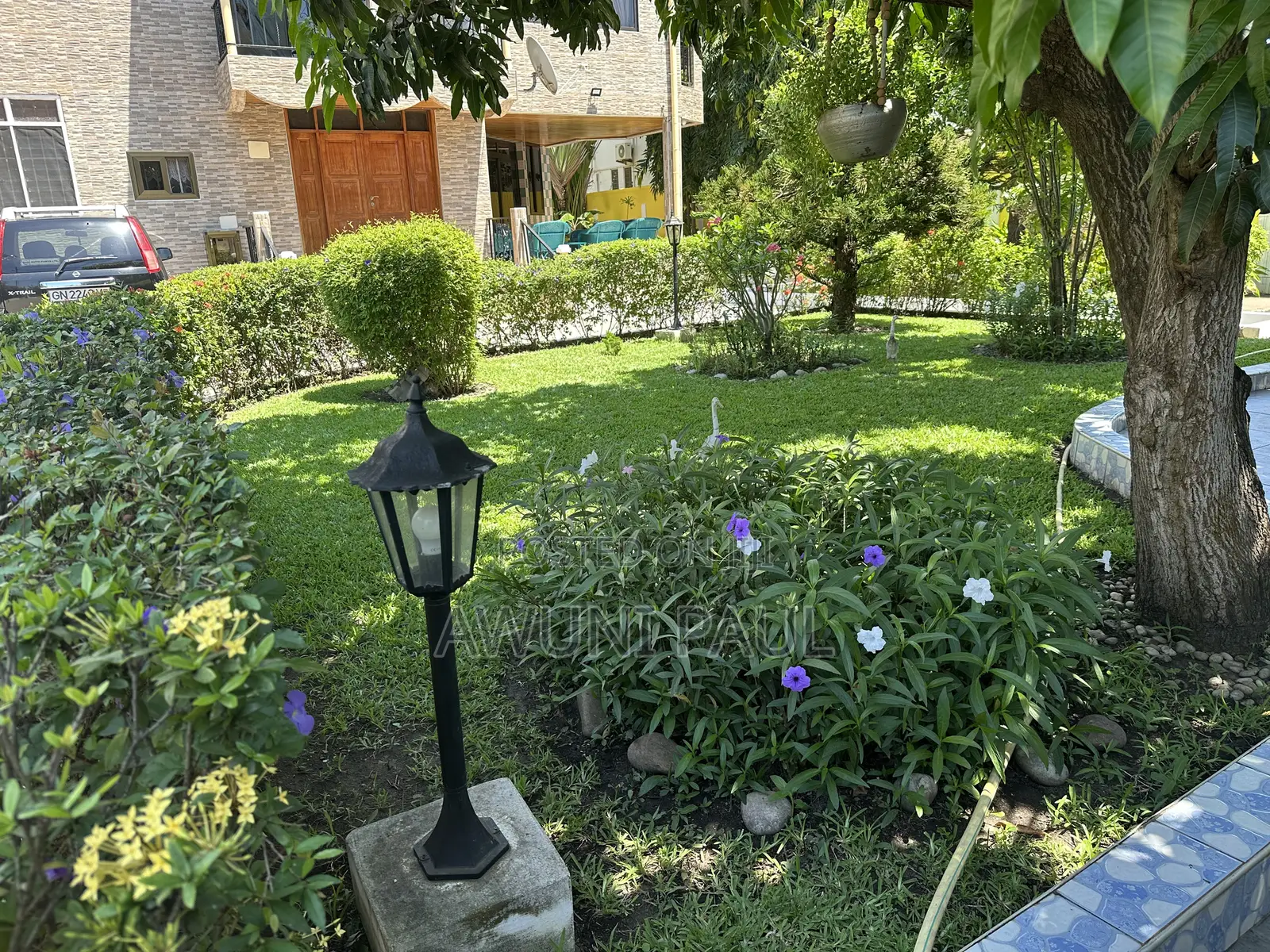 Professional Gardener