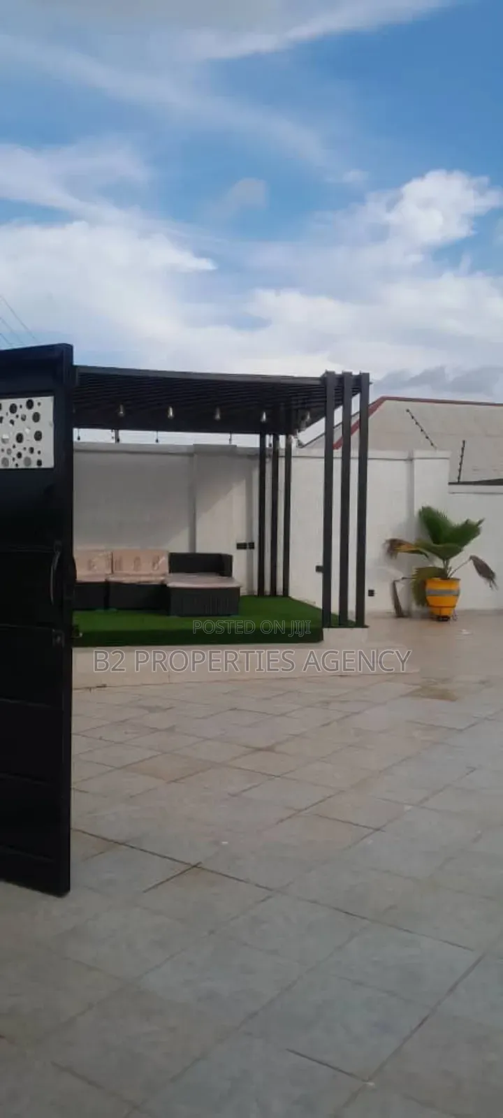 Furnished 4bdrm Duplex in B2 Properties Agency, Kumasi Metropolitan