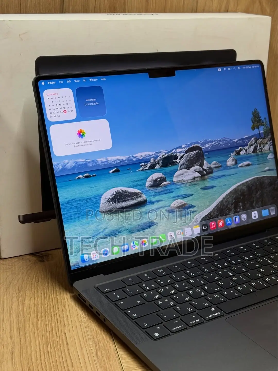 New Laptop Apple MacBook Pro 2024 M4 14-Inch 16GB Apple M4 SSD 1T