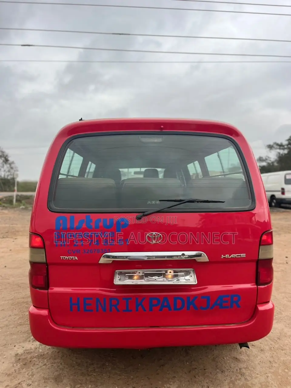 Toyota HiAce 2008 Red