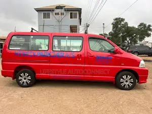 Toyota HiAce 2008 Red
