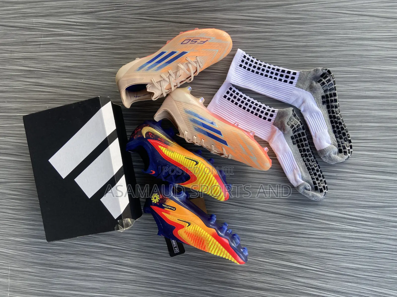 Original New Football Boot Available at Cool Price