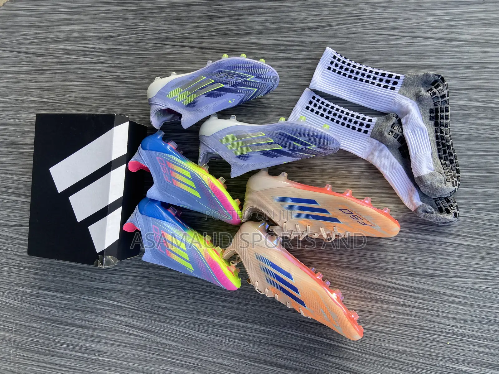 Original New Football Boot Available at Cool Price