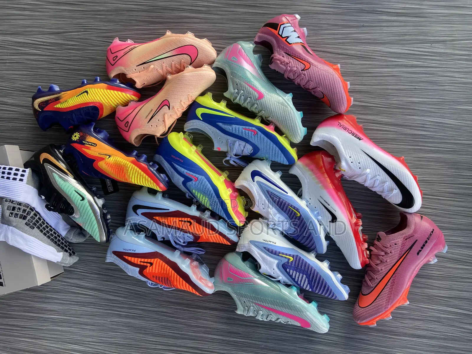 Original New Football Boot Available at Cool Price