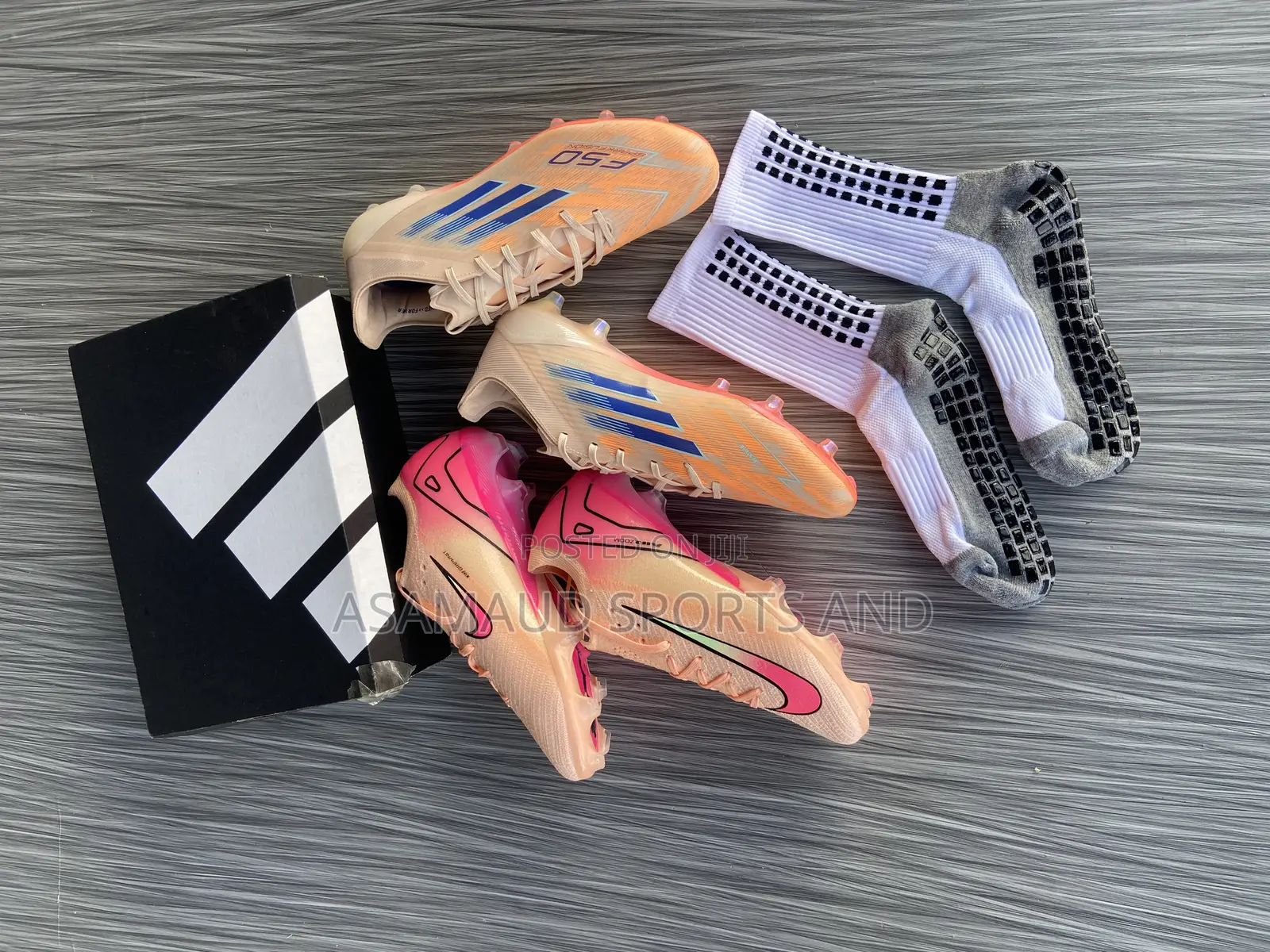 Original New Football Boot Available at Cool Price