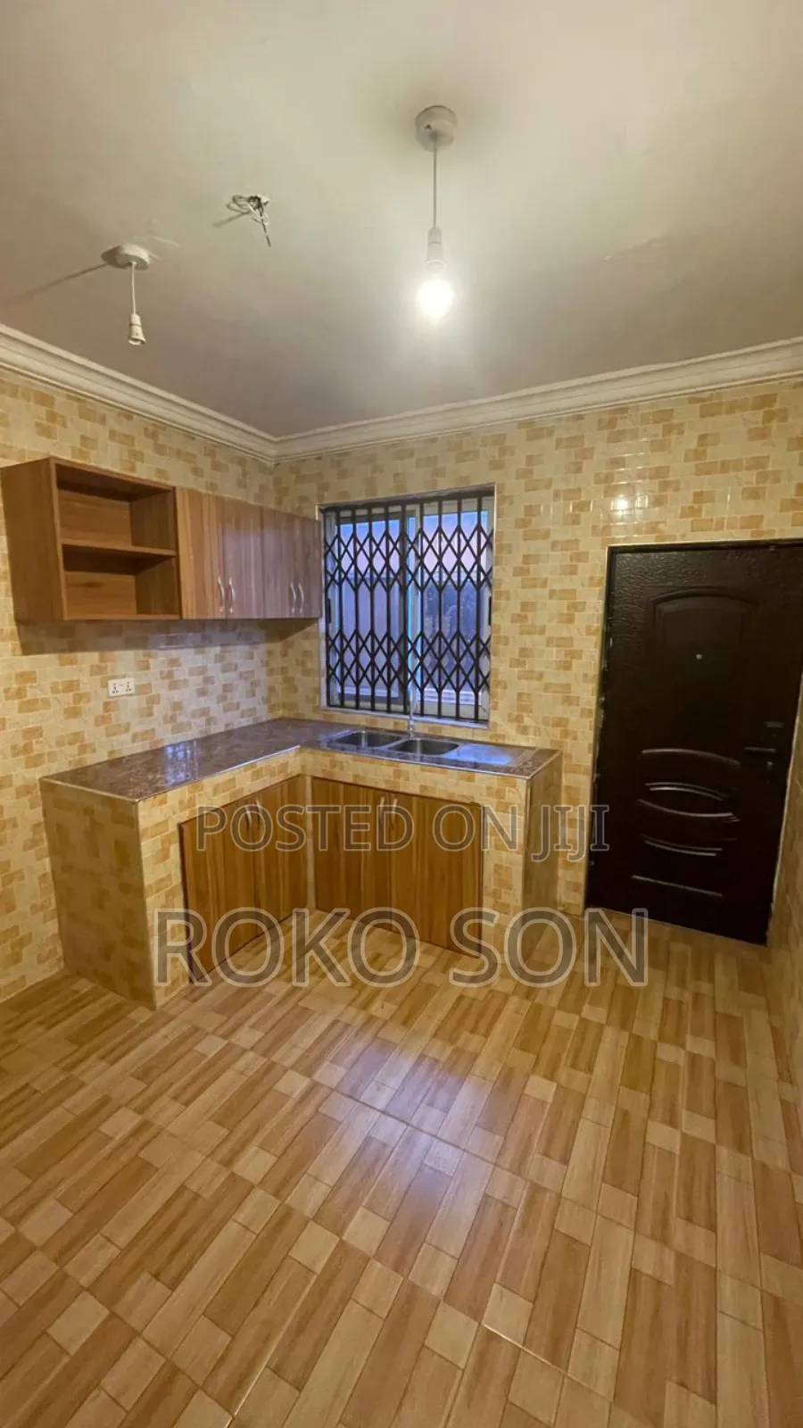 3bdrm Apartment in Dr Roko, Frafraha for rent