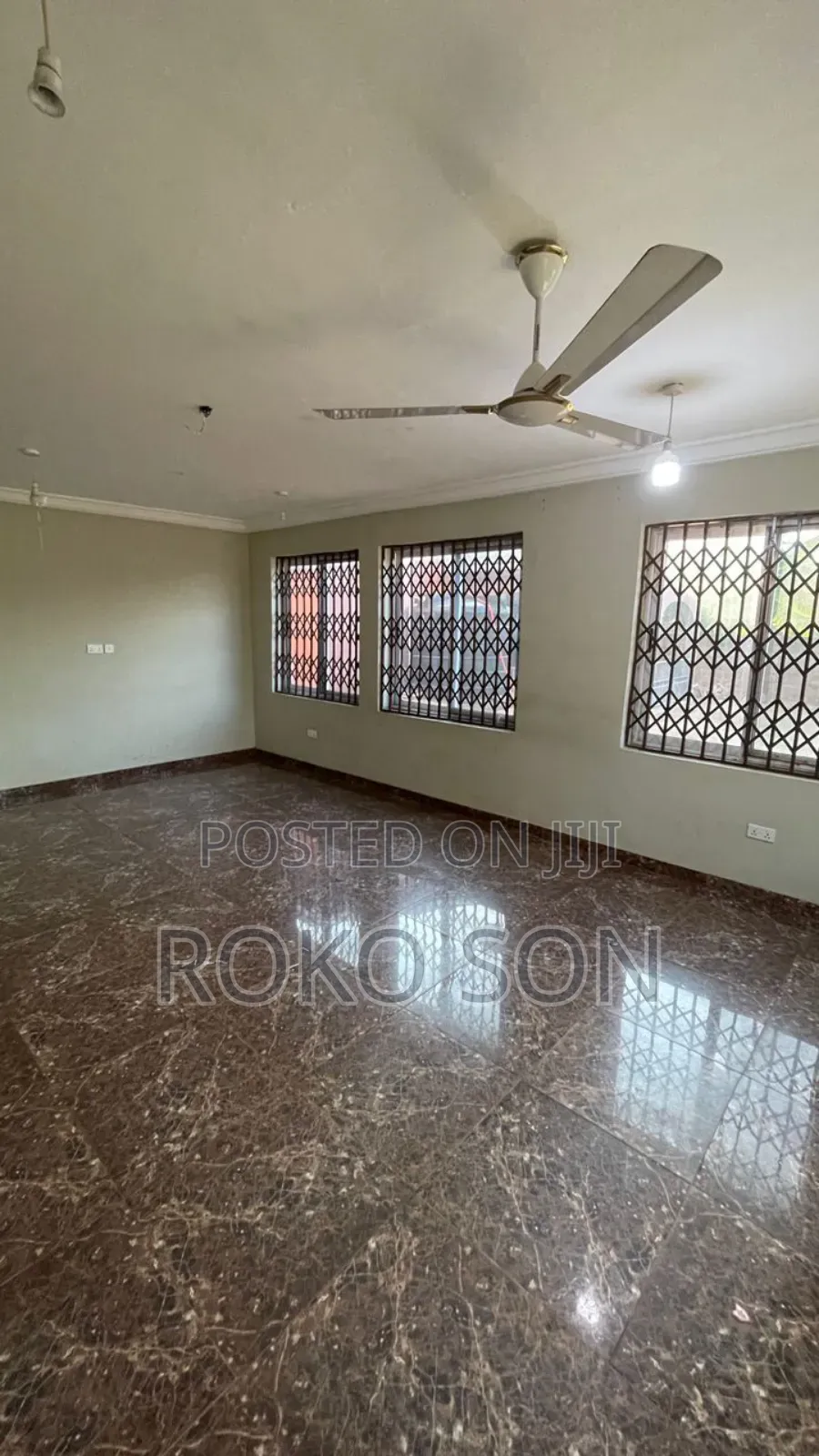 3bdrm Apartment in Dr Roko, Frafraha for rent