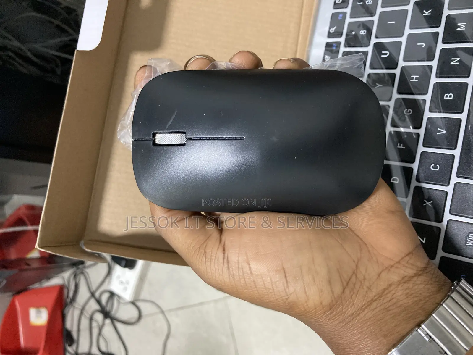 Rechargeable Wireless Keyboard and Mouse