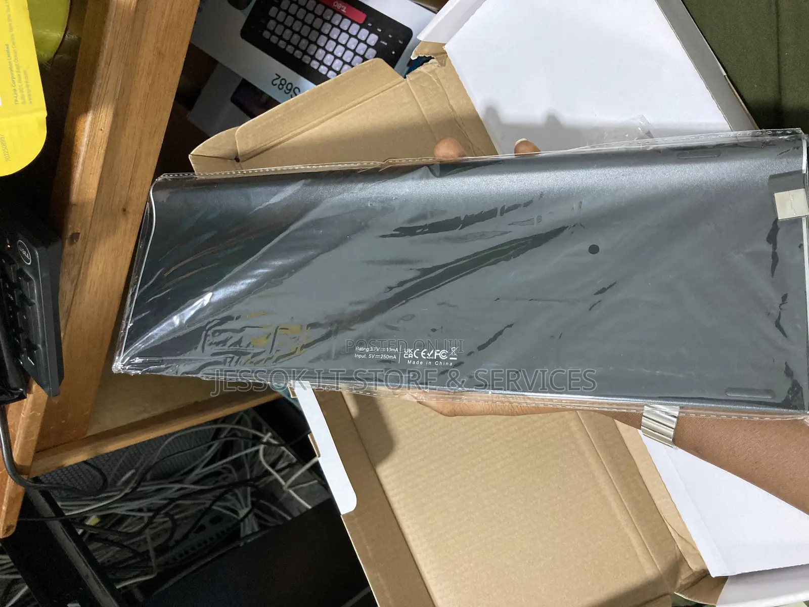 Rechargeable Wireless Keyboard and Mouse