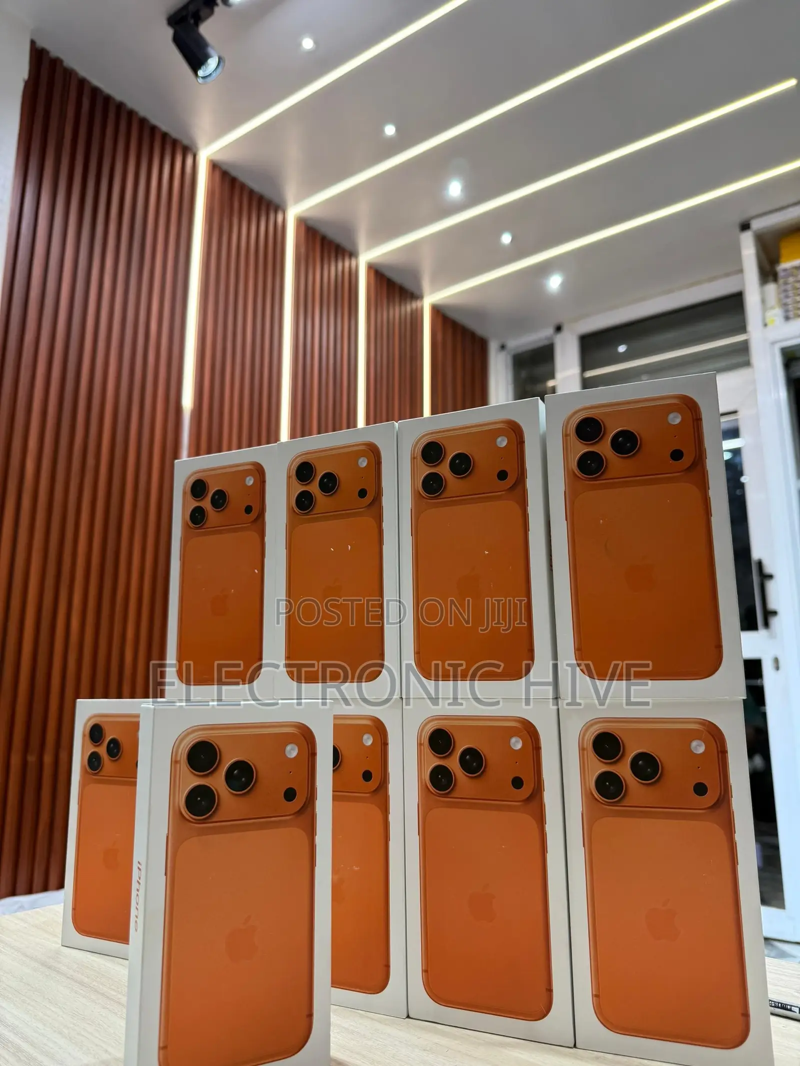 New Apple iPhone 17 Pro 256 GB Orange