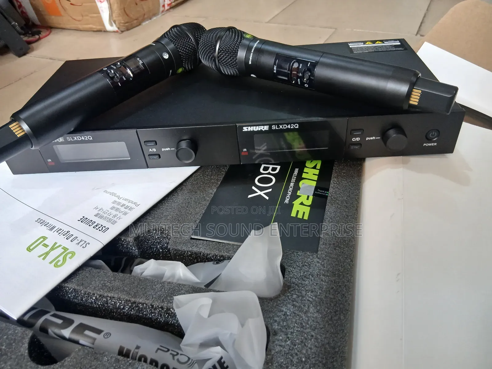 Shure 2 in 1 Wireless Mic (Slx-D)