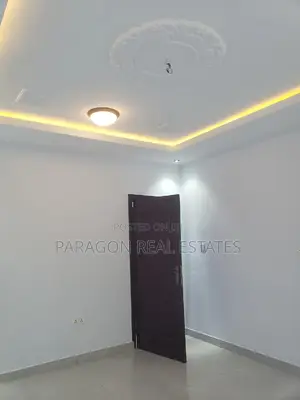 1bdrm Apartment in West Hills Mall Area for rent