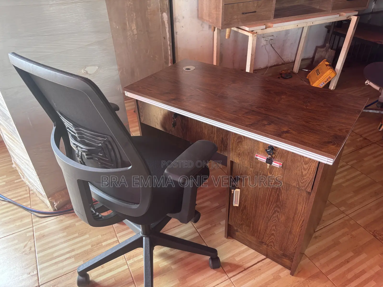 1m Office Table With Drawers And Uk Used Chair