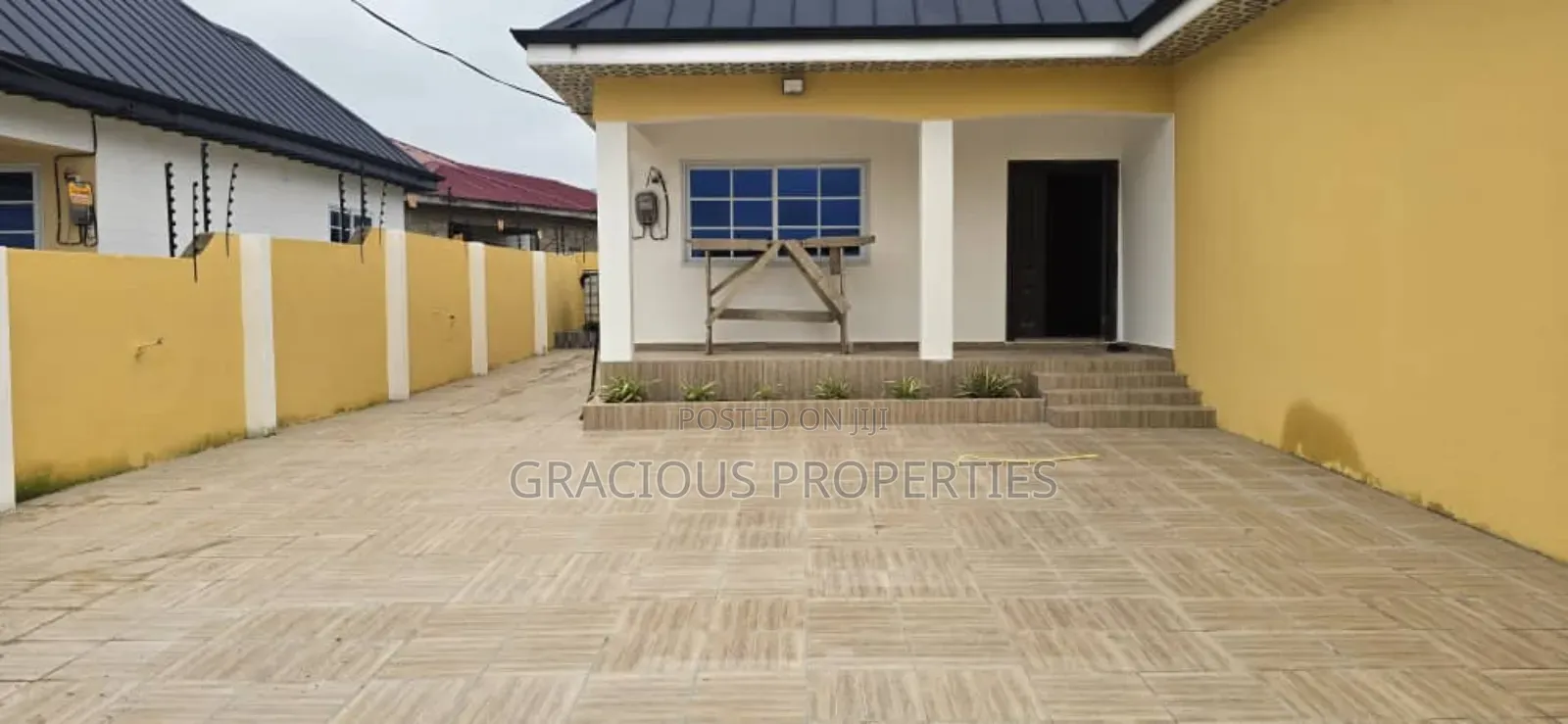 3bdrm House in Gracious Properties, Ablekuma for sale