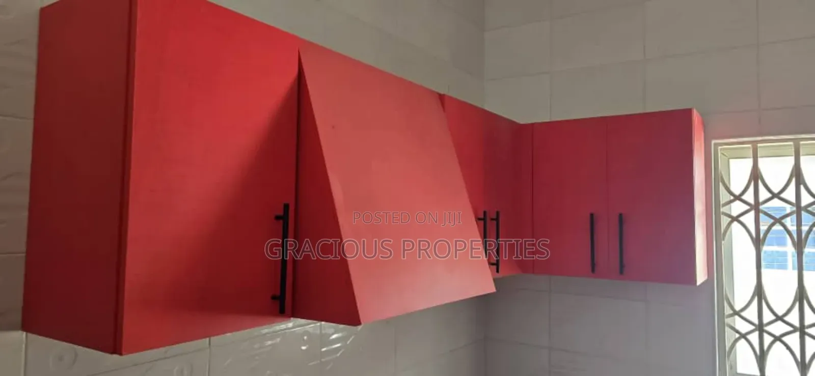 3bdrm House in Gracious Properties, Ablekuma for sale