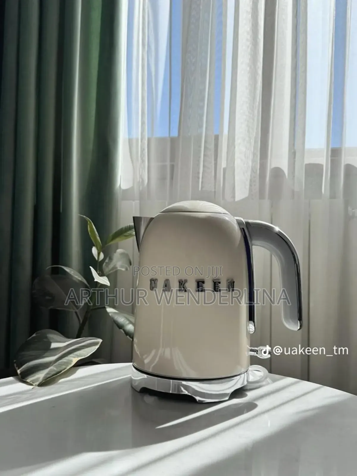 Uakeen Kettle