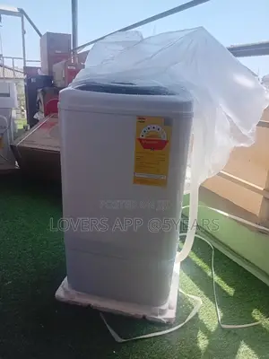 Spacious Top Load Decakila Washing Machine