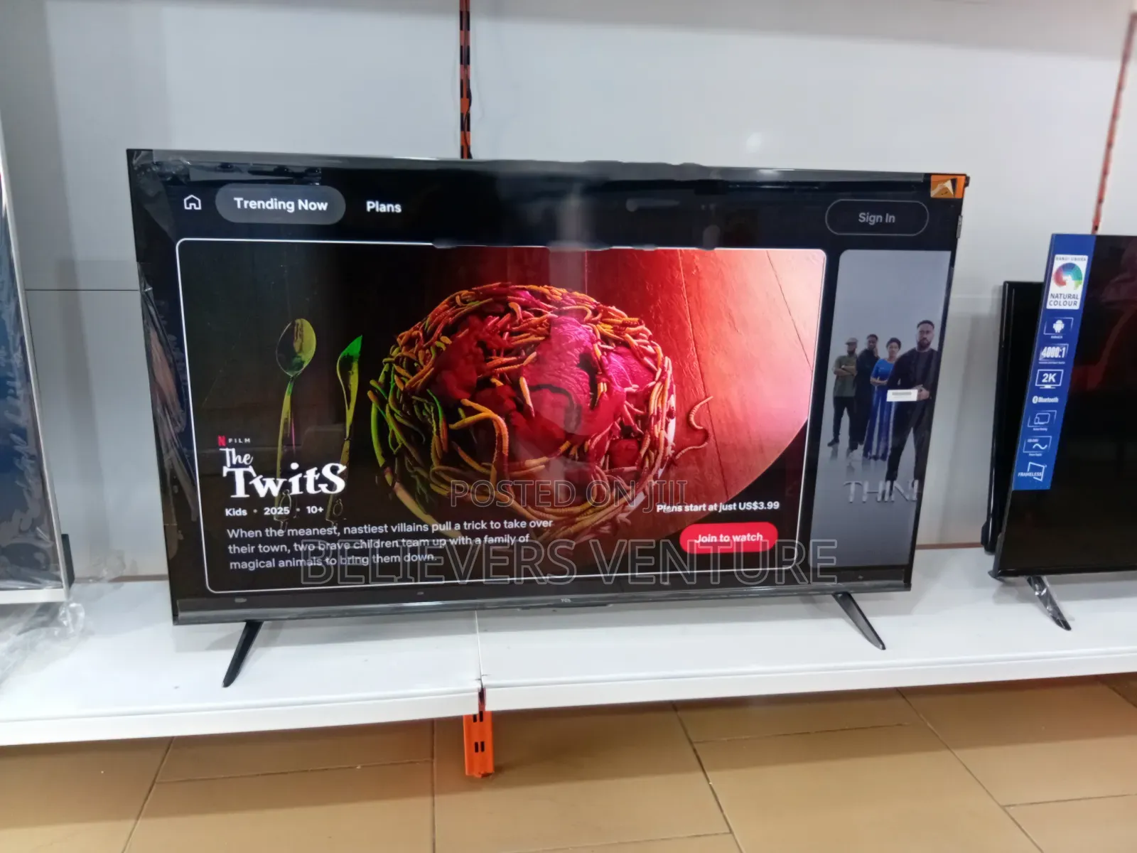 View Entertainment in Qled Display With TCL 32 Inches