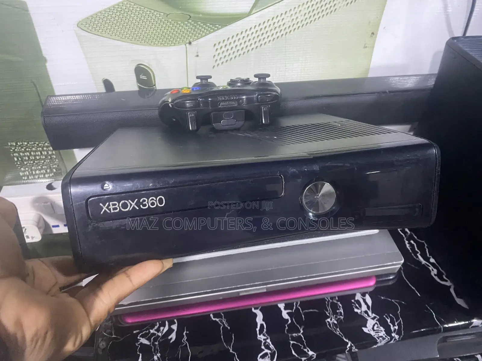 Xbox 360 With 5 Games and Wireless Controller