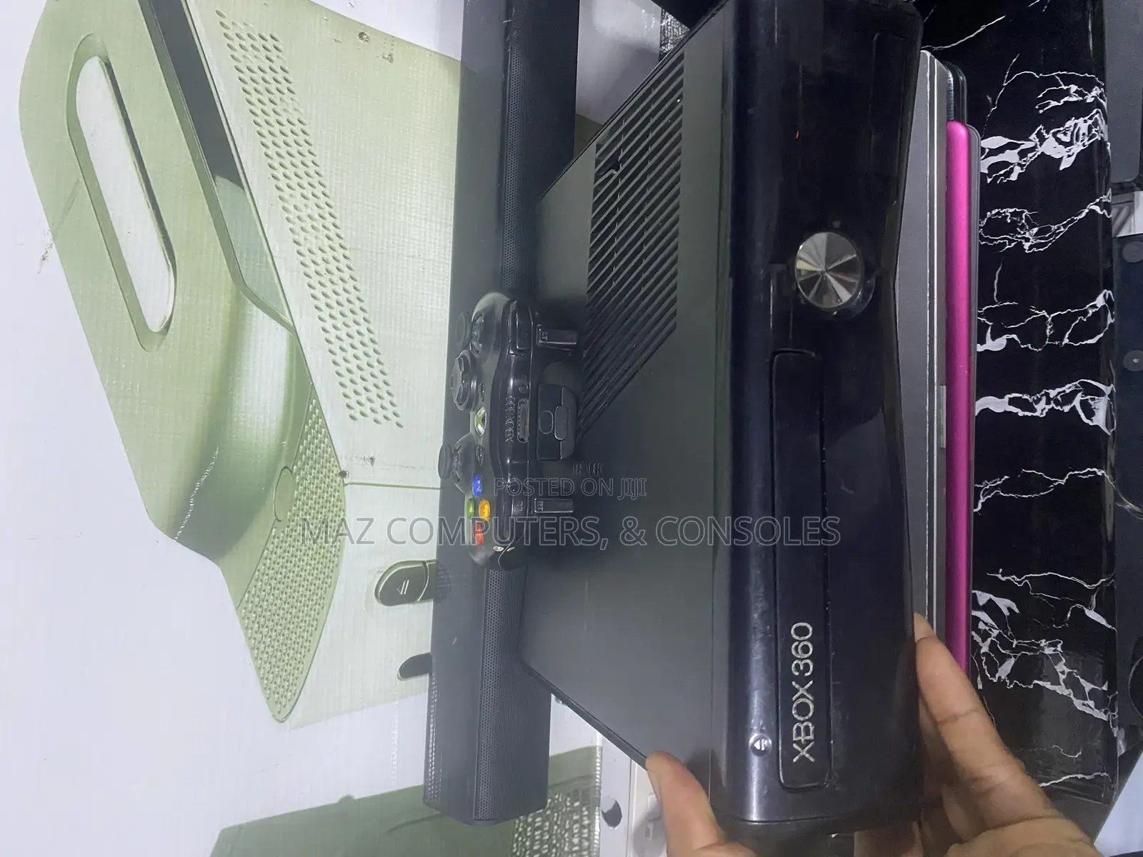 Xbox 360 With 5 Games and Wireless Controller