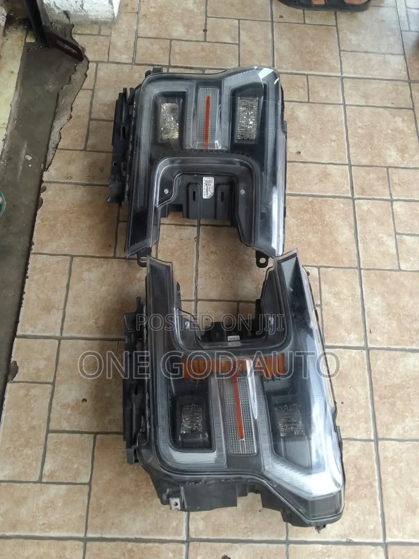 Ford F150 2018,2019,2020 Front Headlights
