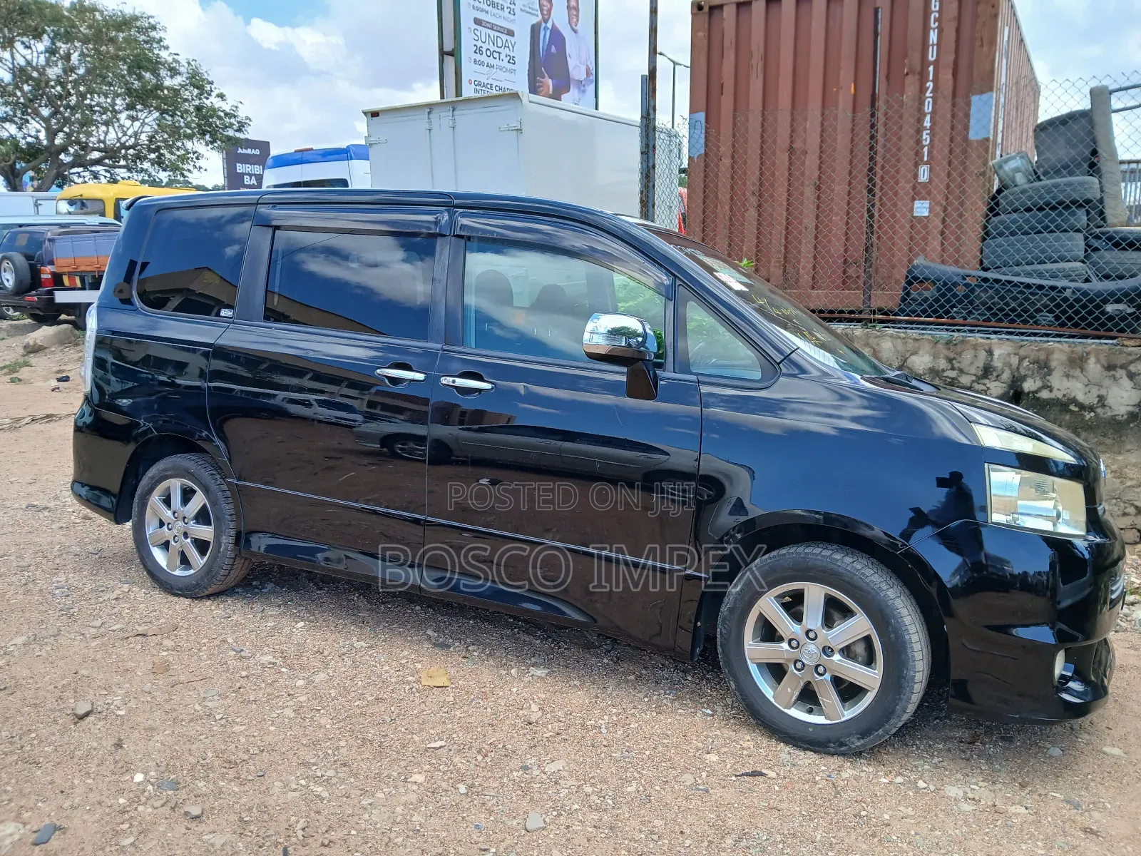 Toyota Voxy 2010 Black