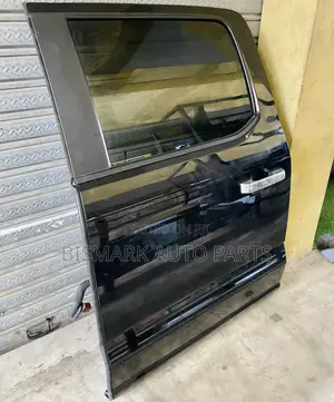 Ford F-150 2022-2023-2024 Back Door Left