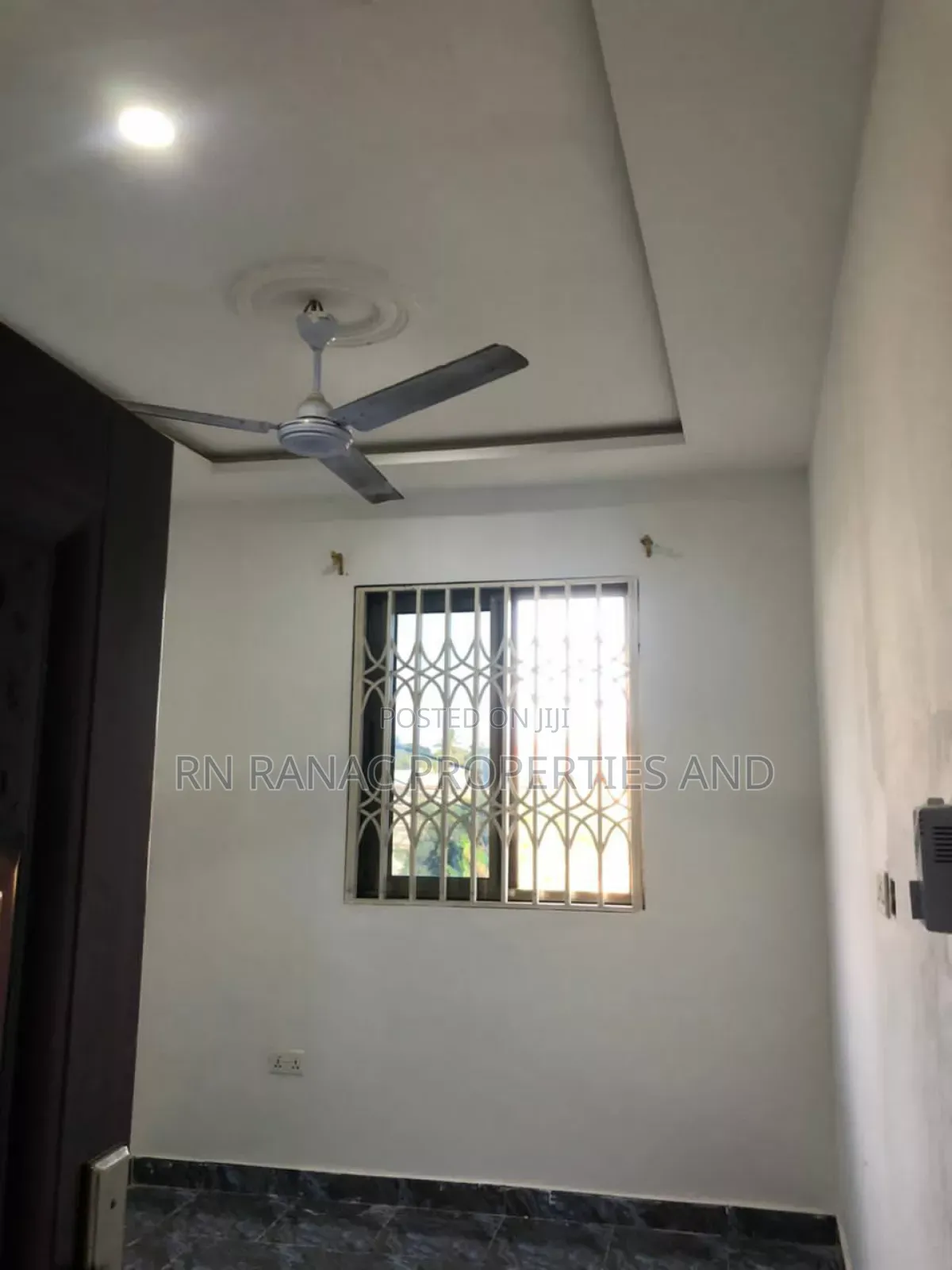 2bdrm Apartment in Teshie Tebibiano for rent