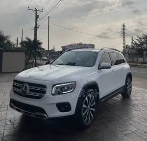 Mercedes-Benz GLB-Class GLB 250 4MATIC 2020 White