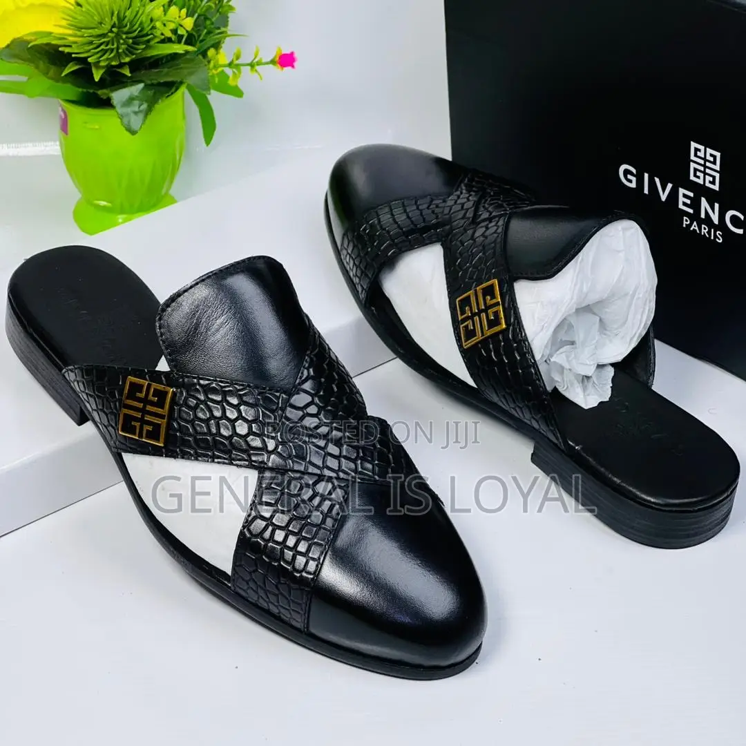 Givenchy Men Black Halfshoe