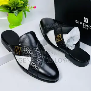 Givenchy Men Black Halfshoe